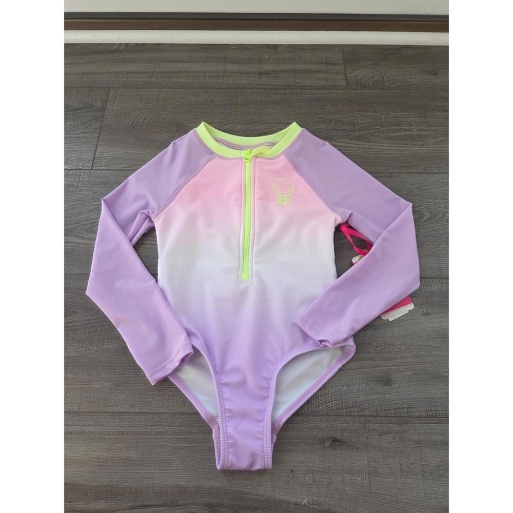 Justice‎ girls swim size 5-6.
